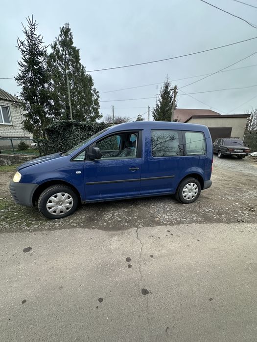 Продам volkswagen caddy 2004 год