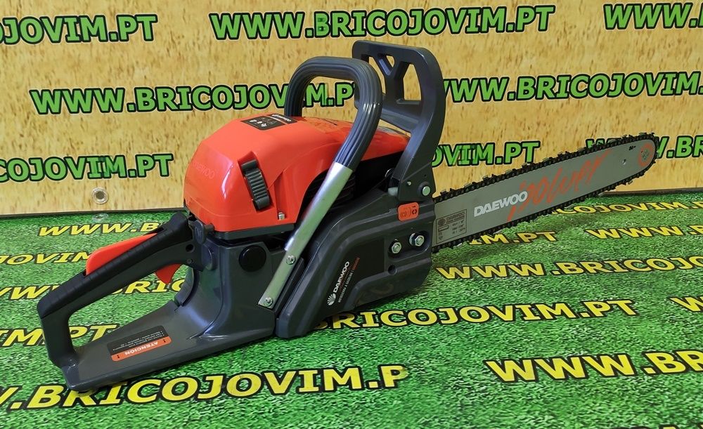 Motosserra Gasolina Novas DAEWOO - 45cc + Luvas + Óculos - PROMOÇÃO