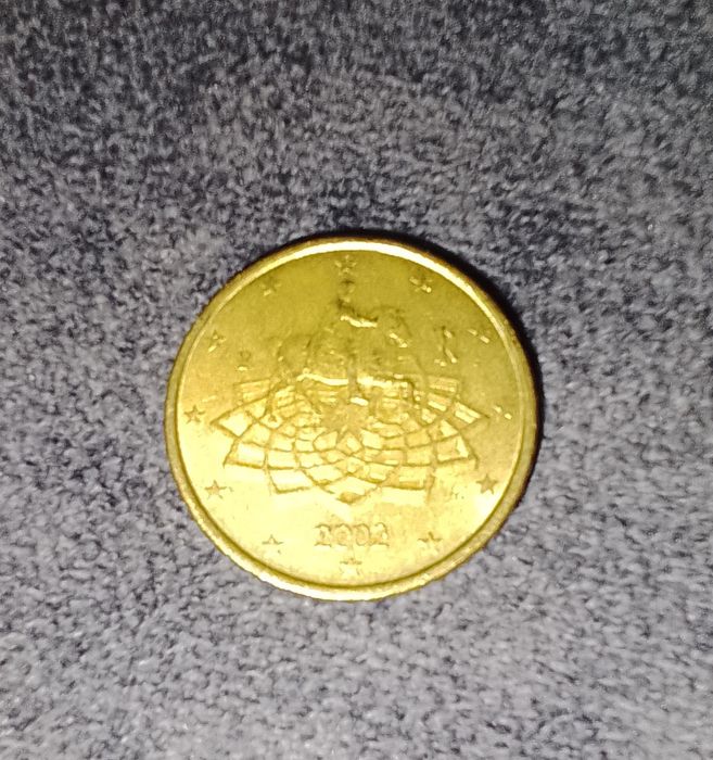 Vendo moeda comemorativa 50 cêntimos