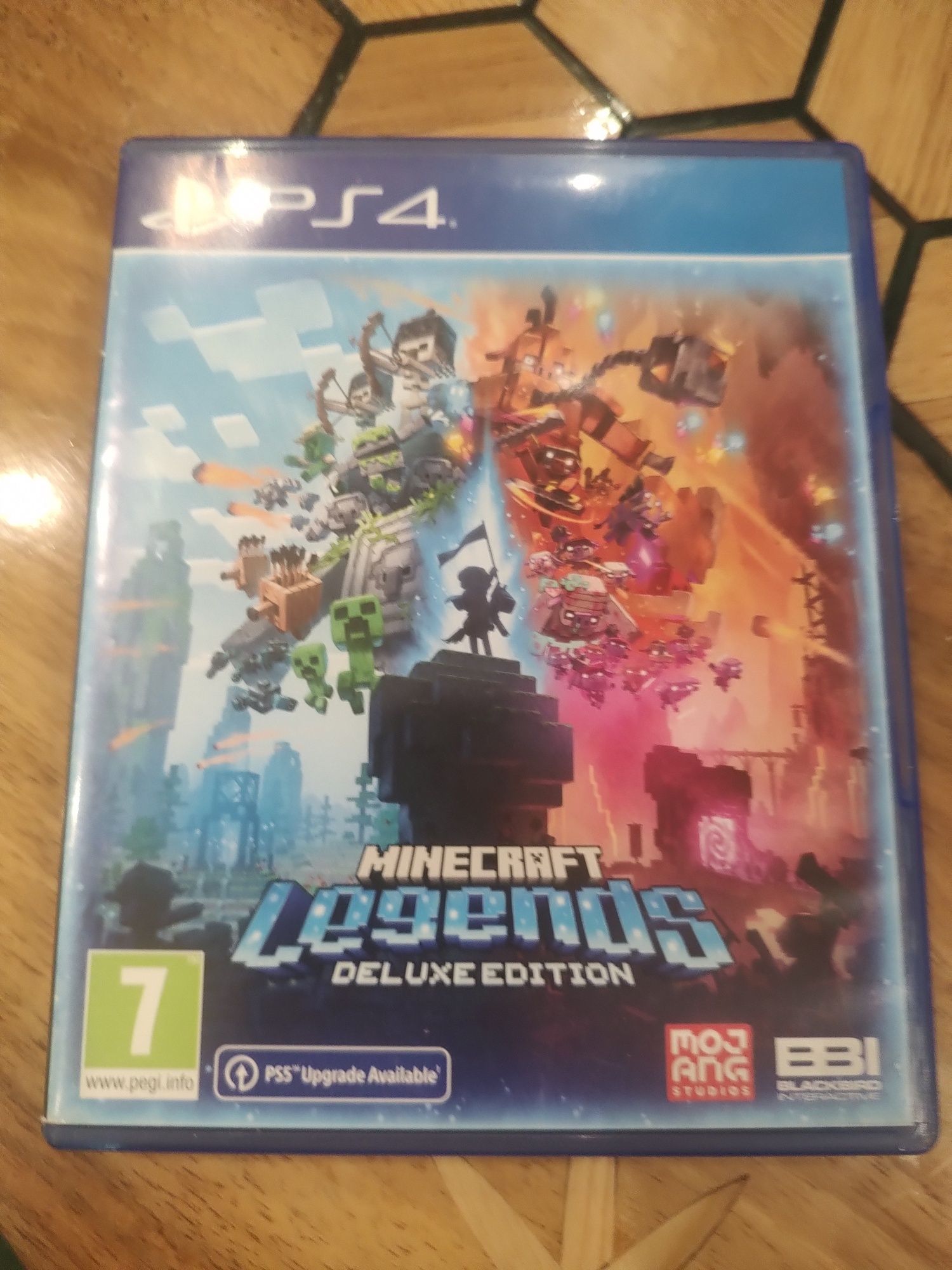 Minecraft Legends deluxe edition PS4