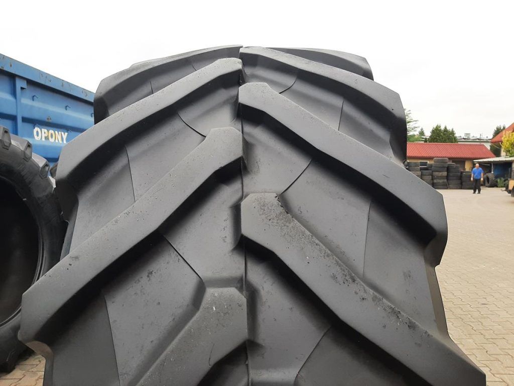 Opona używana rolnicza 650/65R42 TRELLEBORG TM800; 3000zł W4517