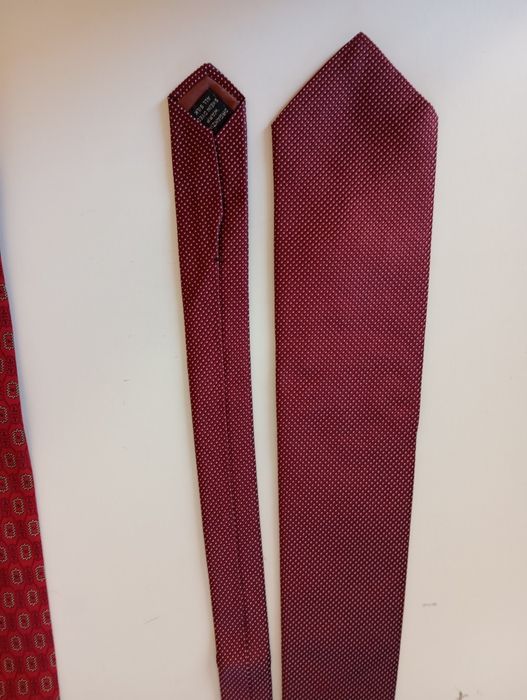 Gravata seda Saks Fifth Avenue nova