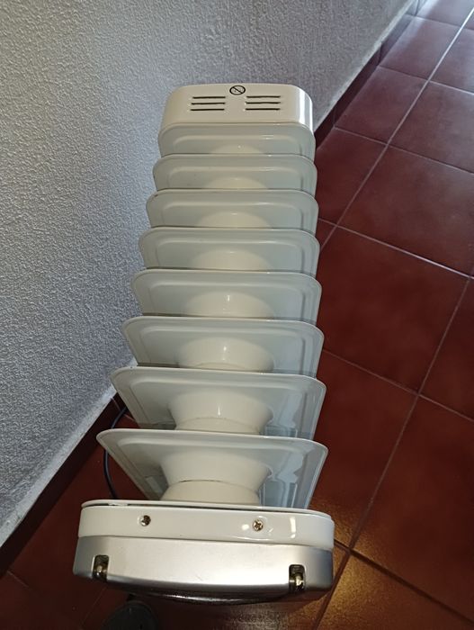 Aquecedor a óleo 1200w