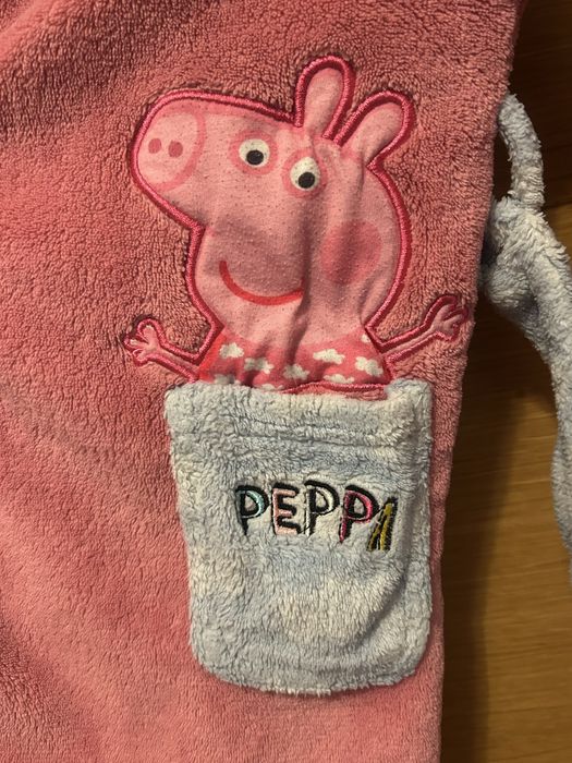 Szlafrok dziewczęcy z kapturem Świnka Peppa