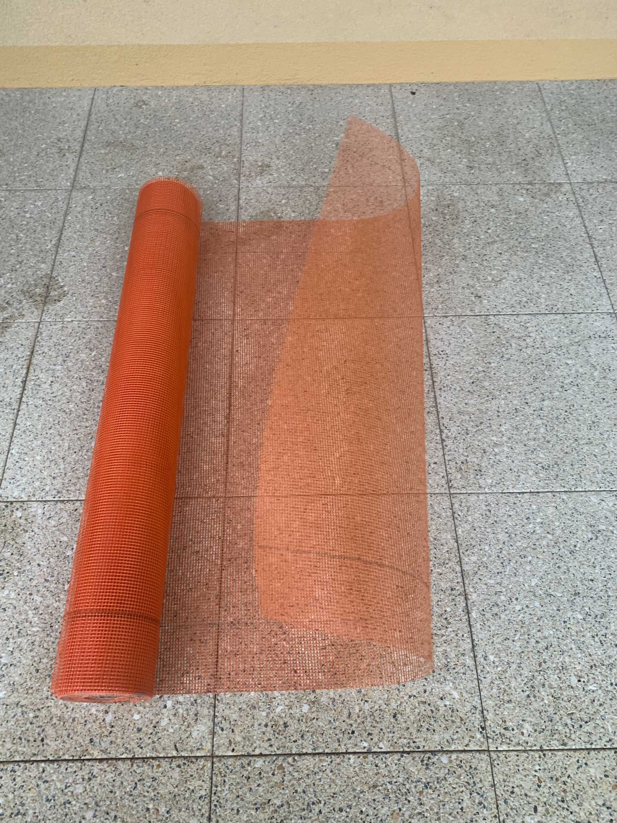 Folia dachowa paroprzepuszczalna  DELTA MAX Plus  i BLACHOTRAPEZ