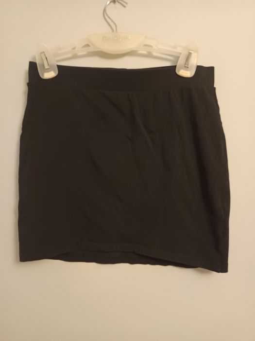 Spódnica mini na gumkę