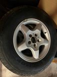 Koła aluminiowe z oponami DUNLOP 255/65 R16 Mercedes ML - oryginał