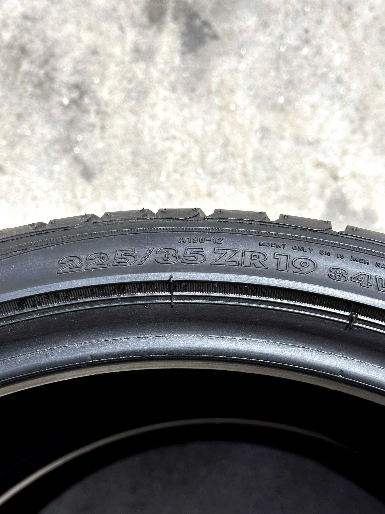 Pneus Nokian Z - 225/35/19 - NOVOS