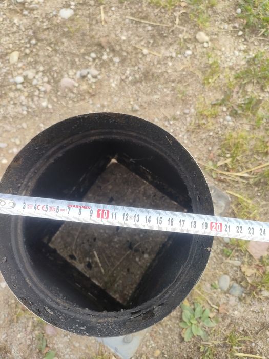 Rura ocynkowana z podstawa