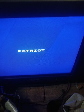 Patriot 54см. Телевизор в хорошем качестве изображения . Пульт имеется