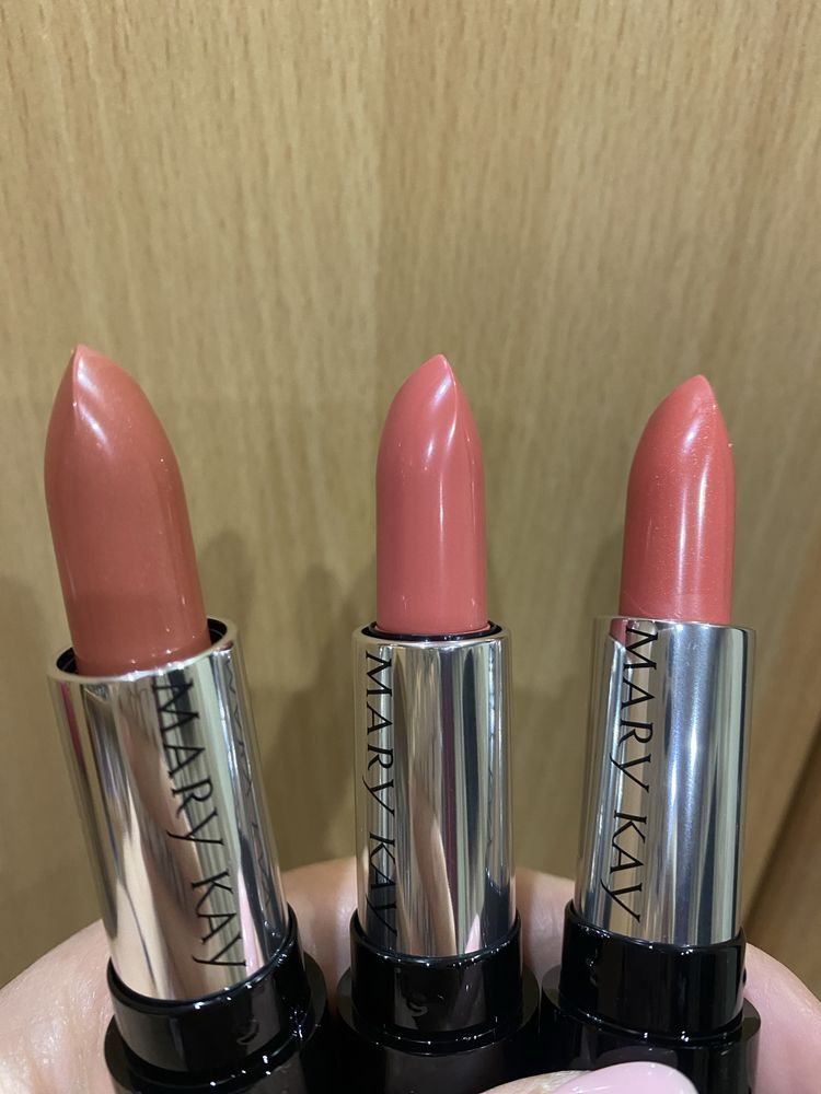 Помада, блеск, бальзам,, скраб Мері Кей Мерикей Marykay
