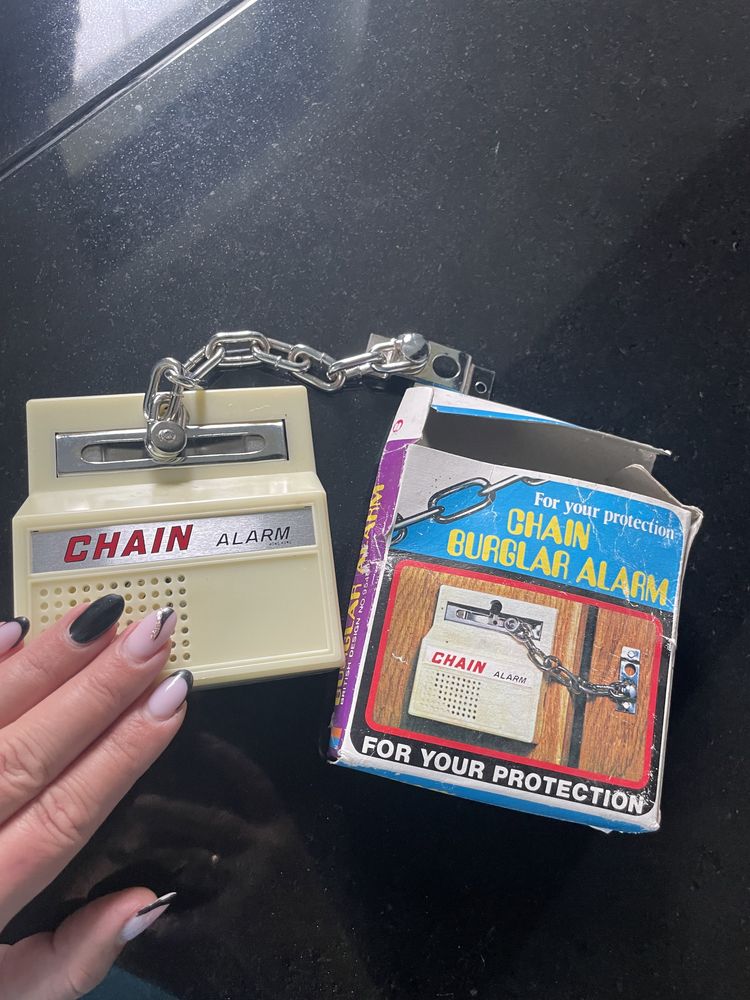 Alarm do domu zamek do drzwi chain alarm nowy w pudełku okazja