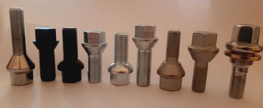 Болты колесные Гайка колесная Крепеж дисков Шпильки