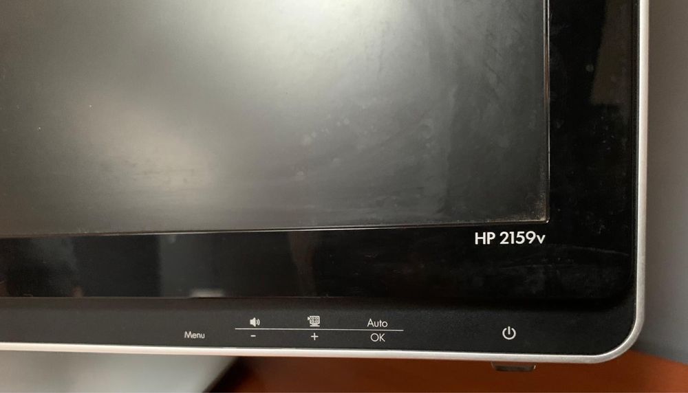 Monitor LCD HP 2159v diagonal de 21,5 polegadas