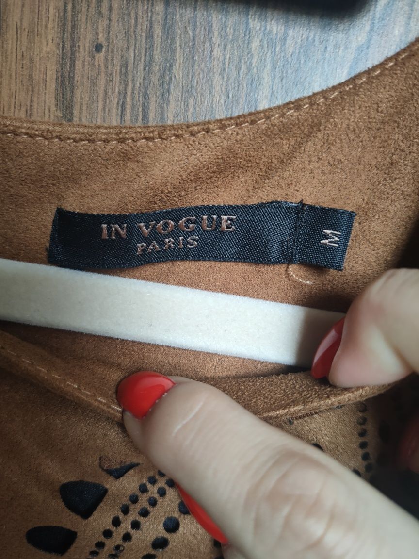 Sukienka In Vogue Paris rozmiar M