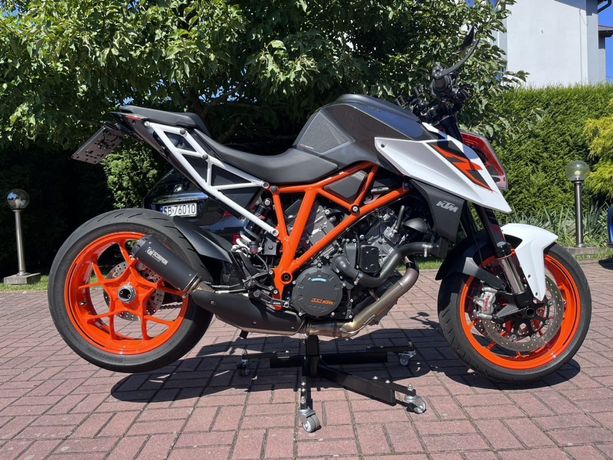 KTM Super Duke KTM Super Duke 1290 R polski salon, mały przebieg