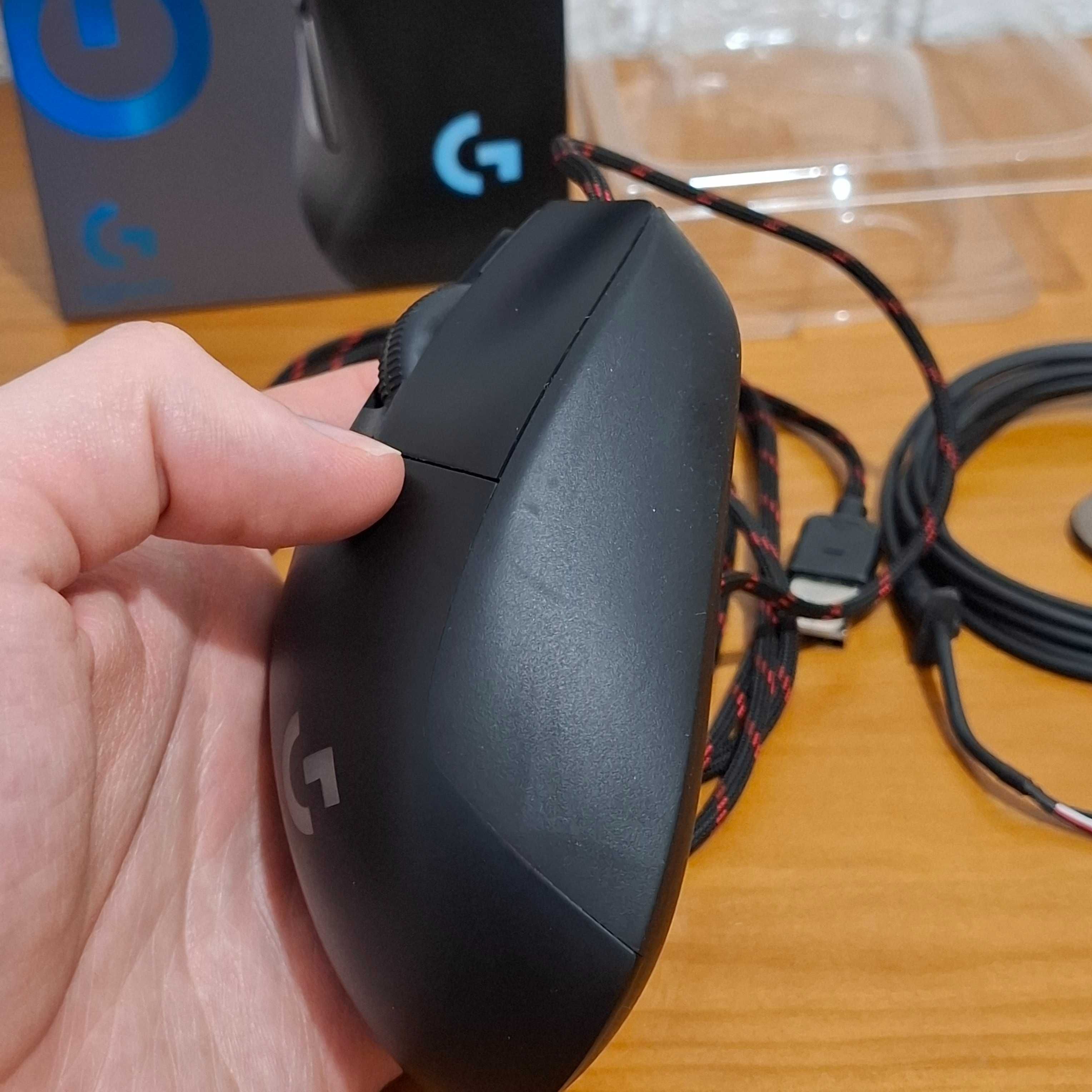 Rato Gaming Logitech G403 Hero