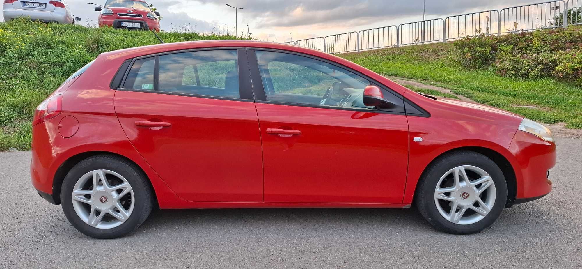 Fiat Bravo 1.4 MPI + Gaz LPG / bez korozji / 6 biegów / Ładny stan !
