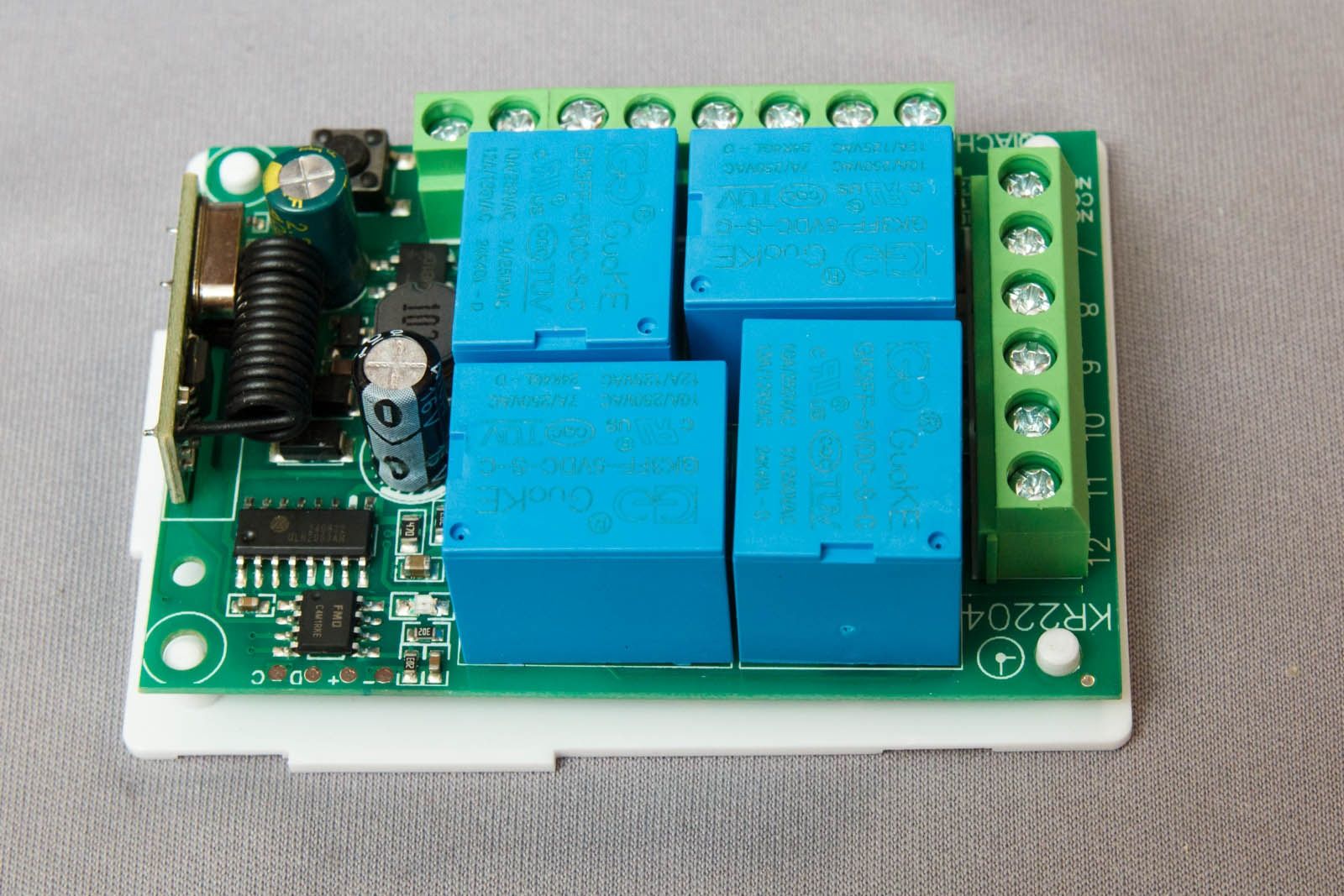 Радіореле дистанційний вимикач 4 канали AC85-265V