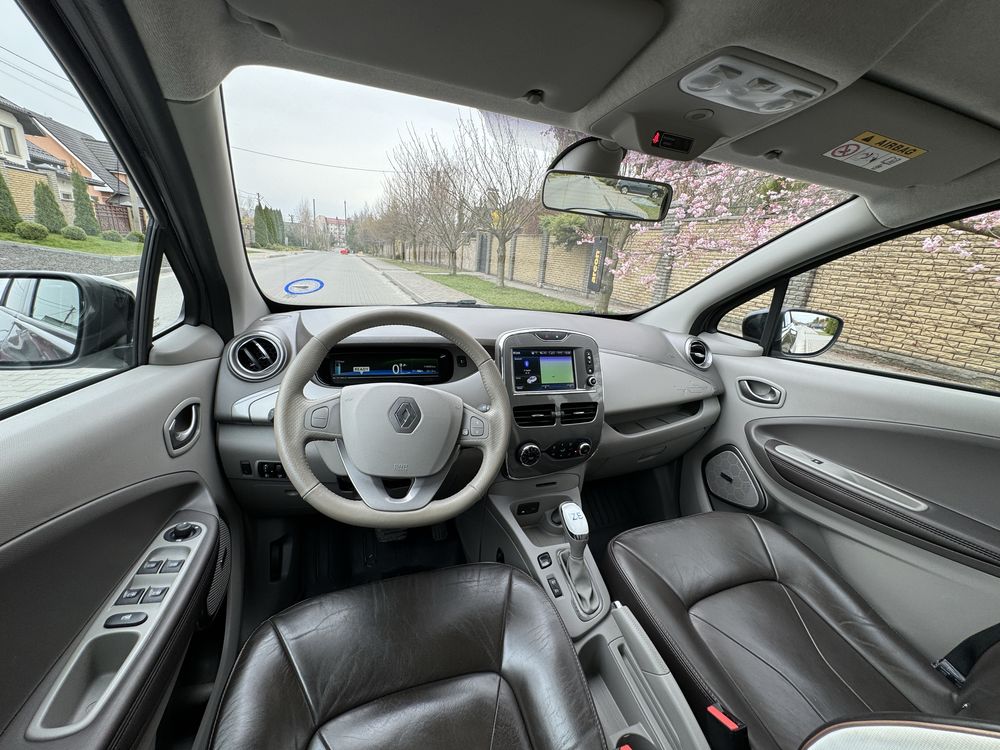 Renault zoe Bose