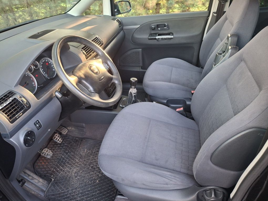 Sprzedam Seata Alhambra 1.9TDI 7 miejsc