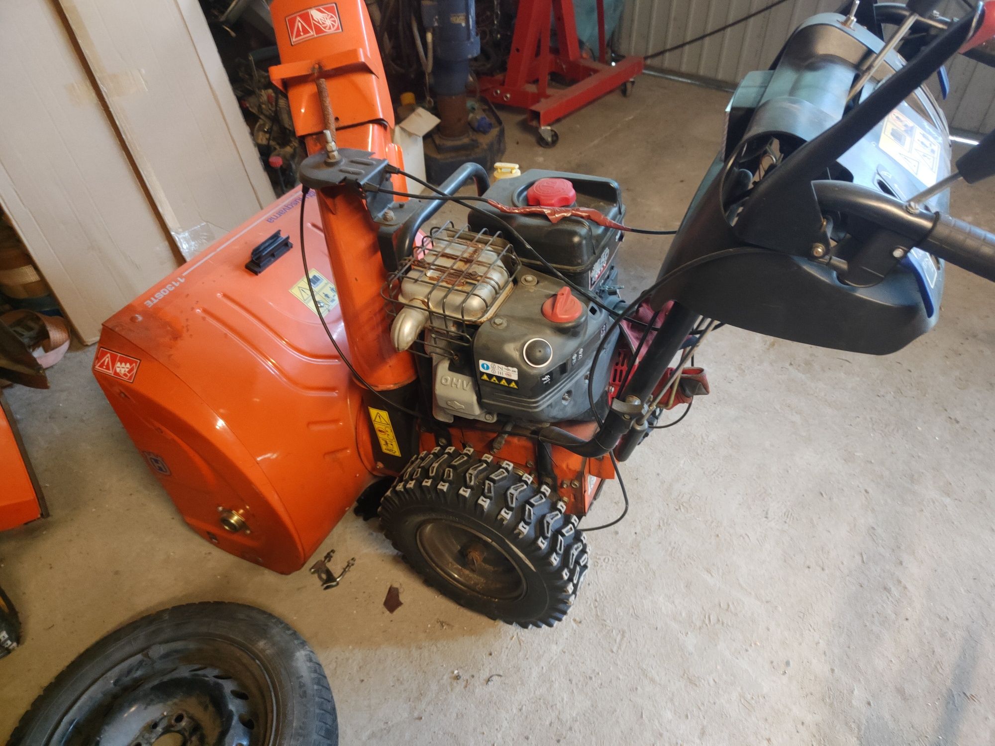 Odśnieżarka wirnikowa Husqvarna
