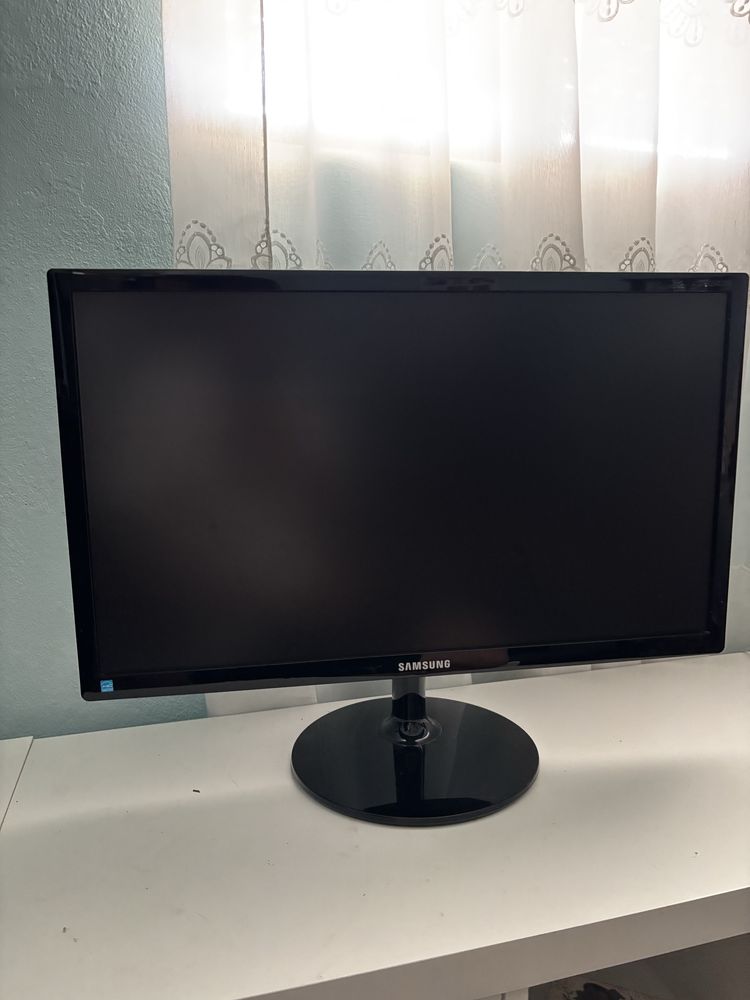 Monitor Samsung 24