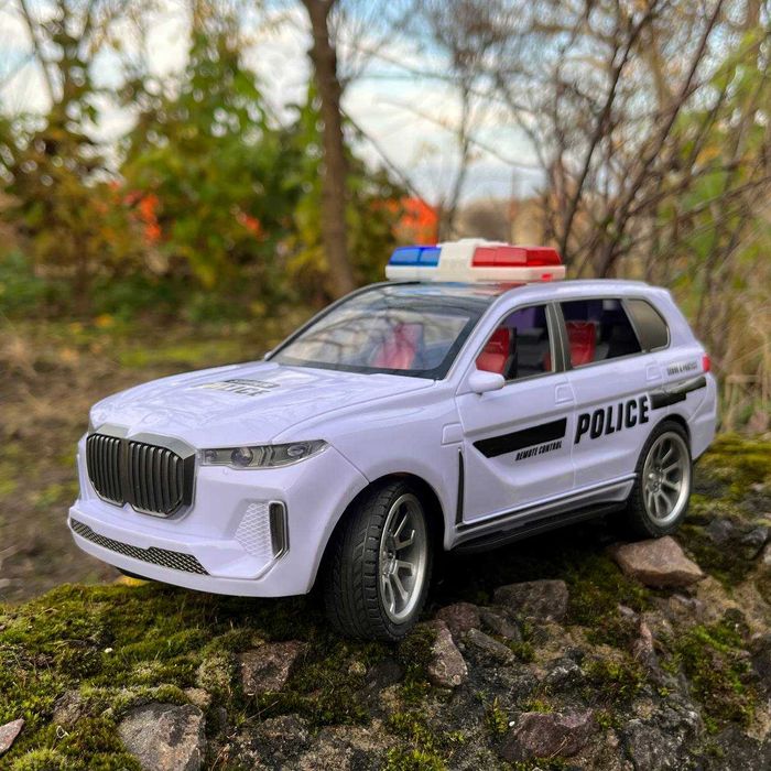 Машинка BMW X7 на пульті радіокерування і акумуляторі дистанційна р/к