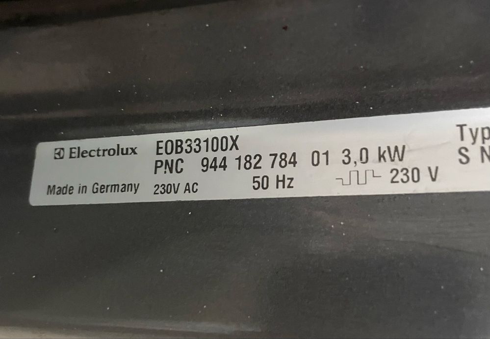 Комплект газовая поверхность и духовка Electrolux