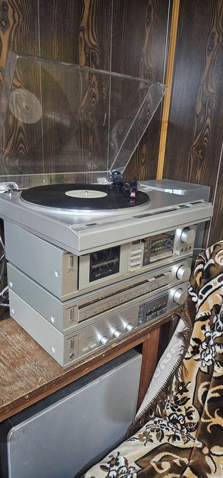 Продам аудіо стійку TOSHIBA