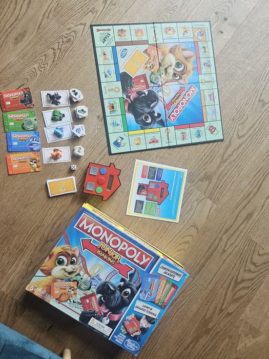 Monopoly junior banking