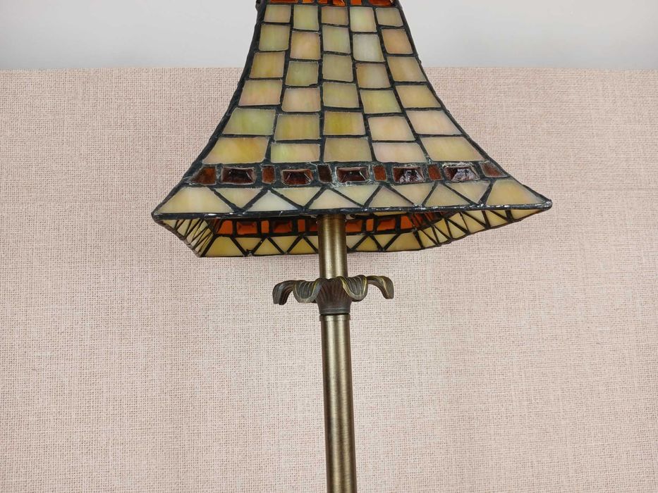 Lampa stołowa w stylu Tiffany Lampka salonowa 61 cm Globen AB Szwecja