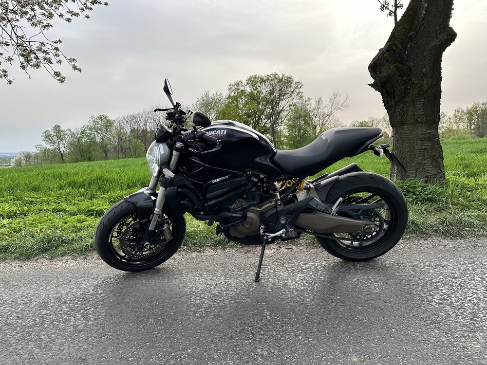 Ducati Monster 821