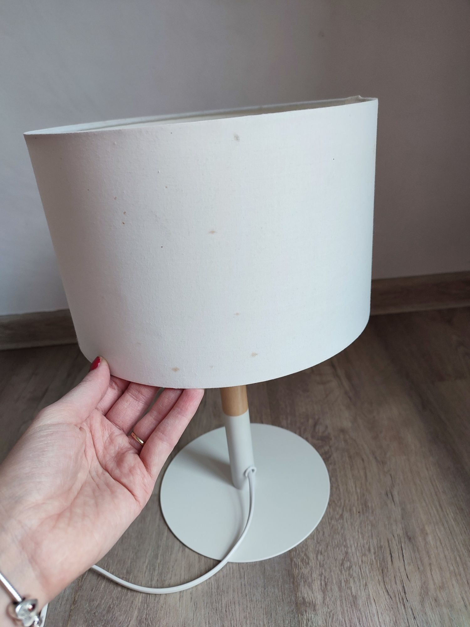 lampa biała Boho stojąca