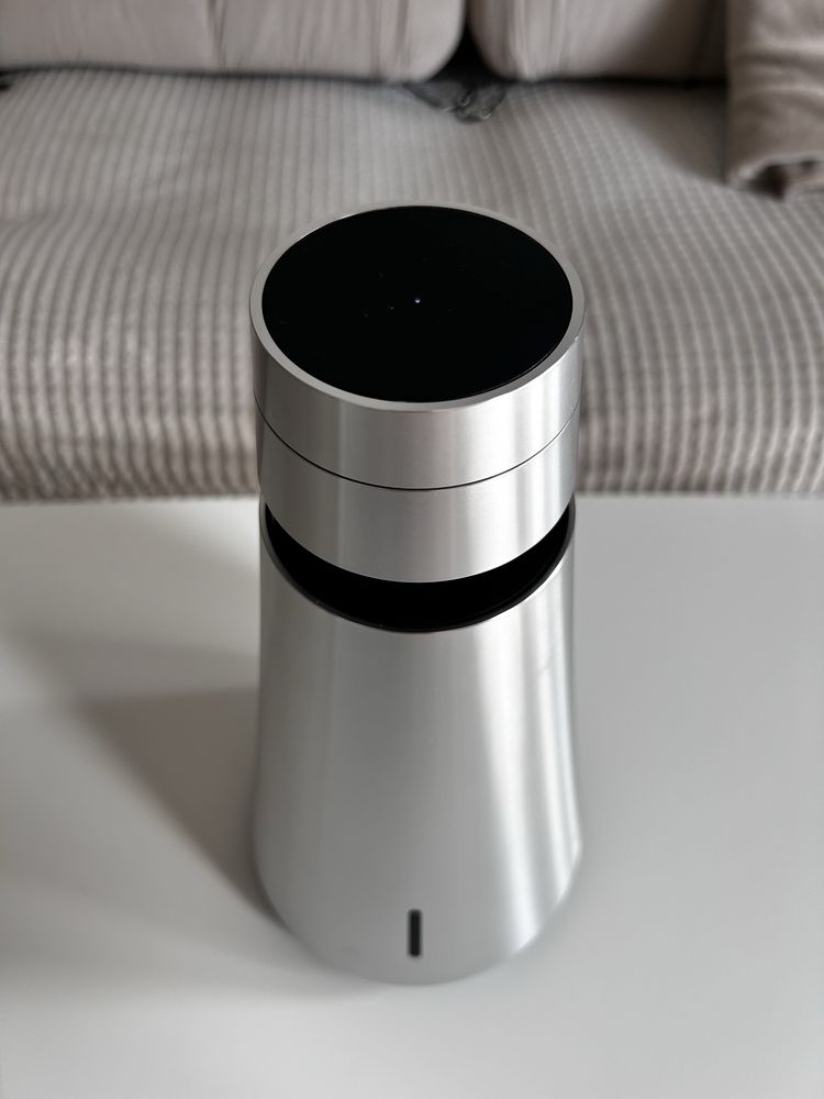 Przenośny głośnik Bluetooth Bang & Olufsen Beosound 1 (2. generacji)