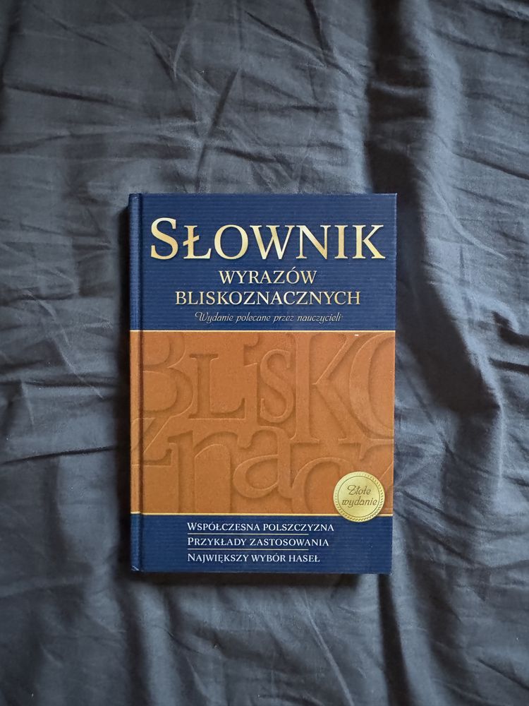 Zestaw slownikow