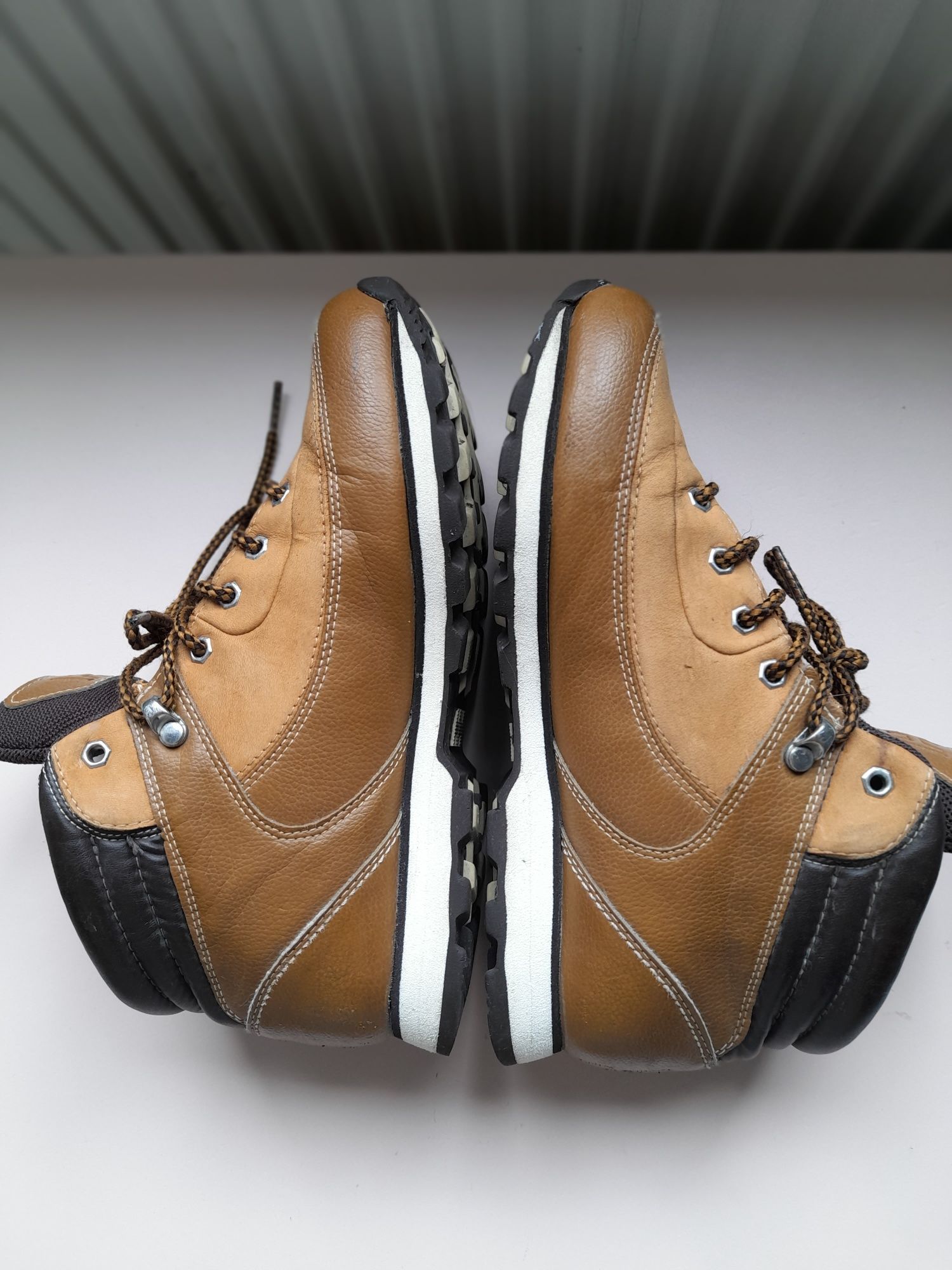 Buty trzewiki helly hansen 37