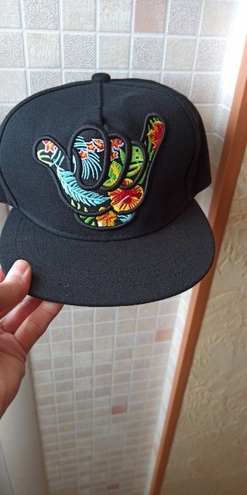 Czapka z daszkiem full cap  "Shaka"