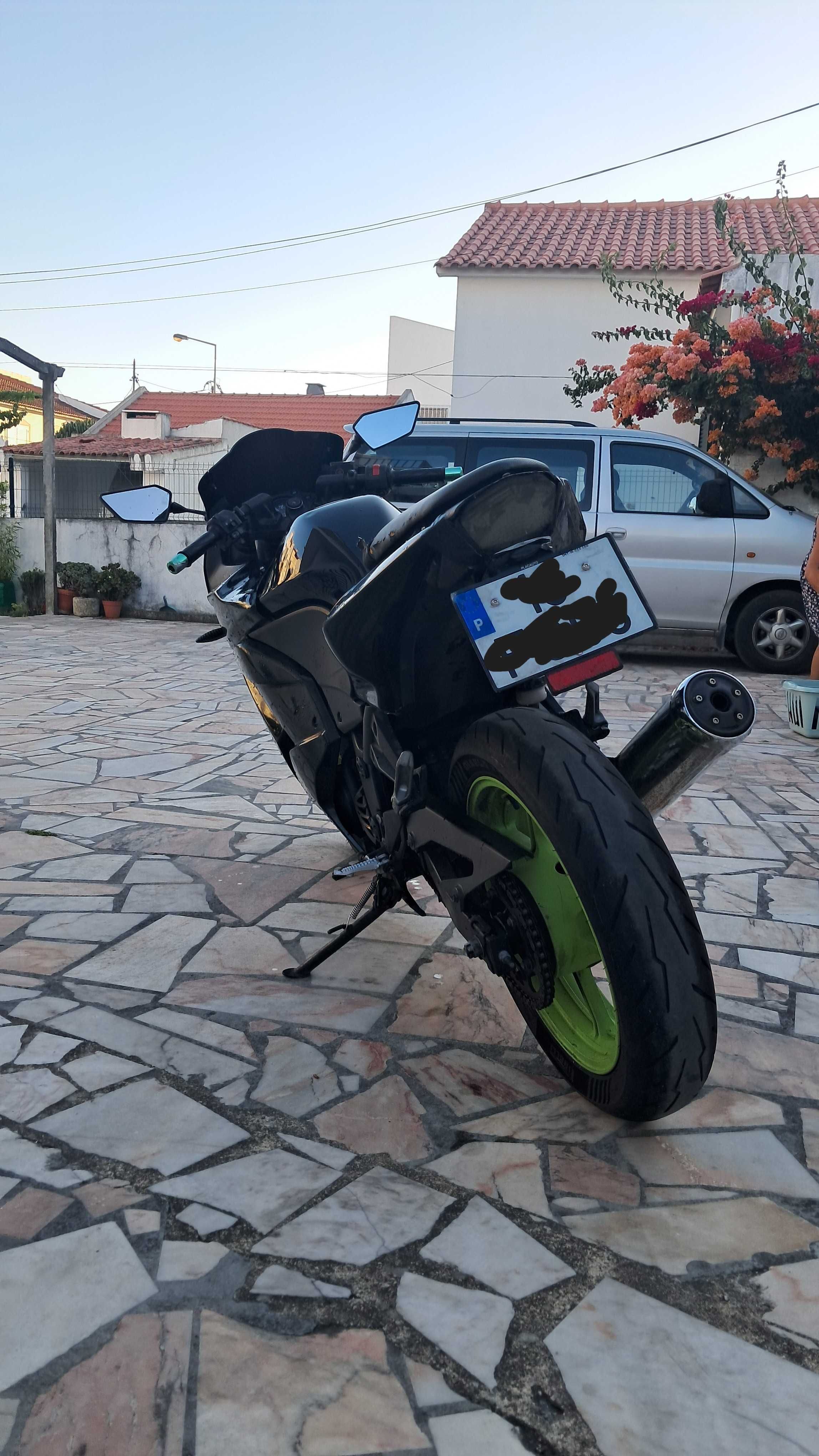 Kawasaki ninja 250r