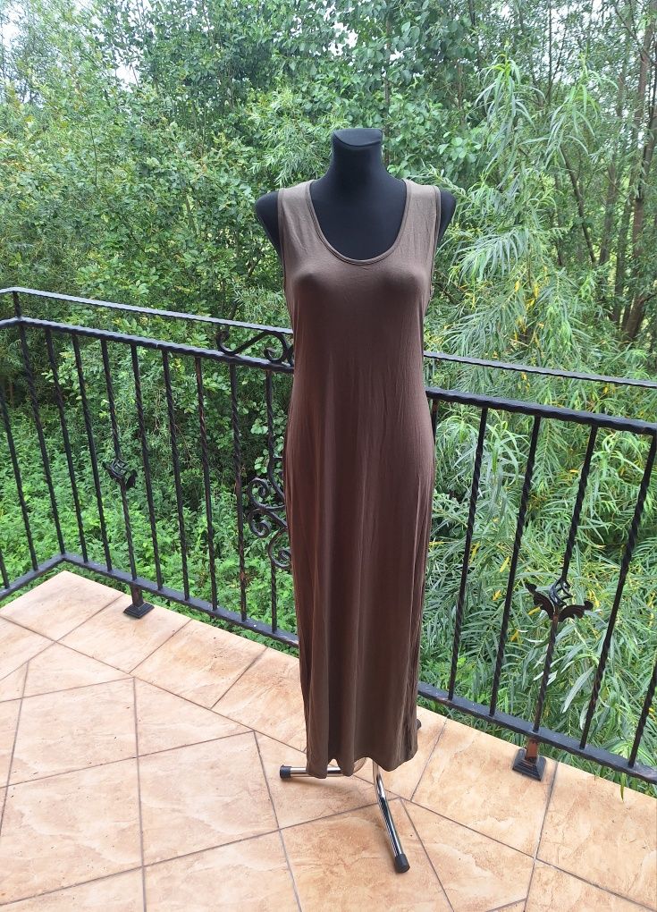 Długa sukienka maxi khaki Nowa marka PrettyLittleThing rozmiar L 40