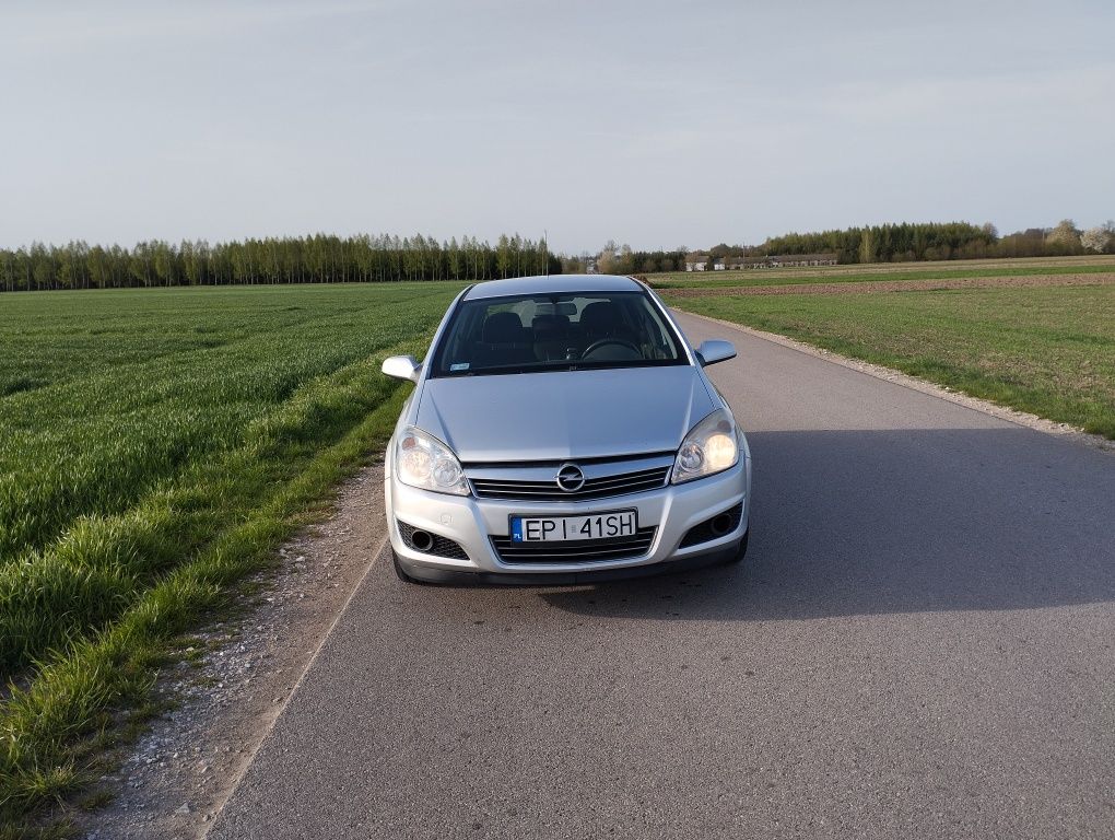 Opel Astra H 1.4 LPG 2007r 1 właściciel