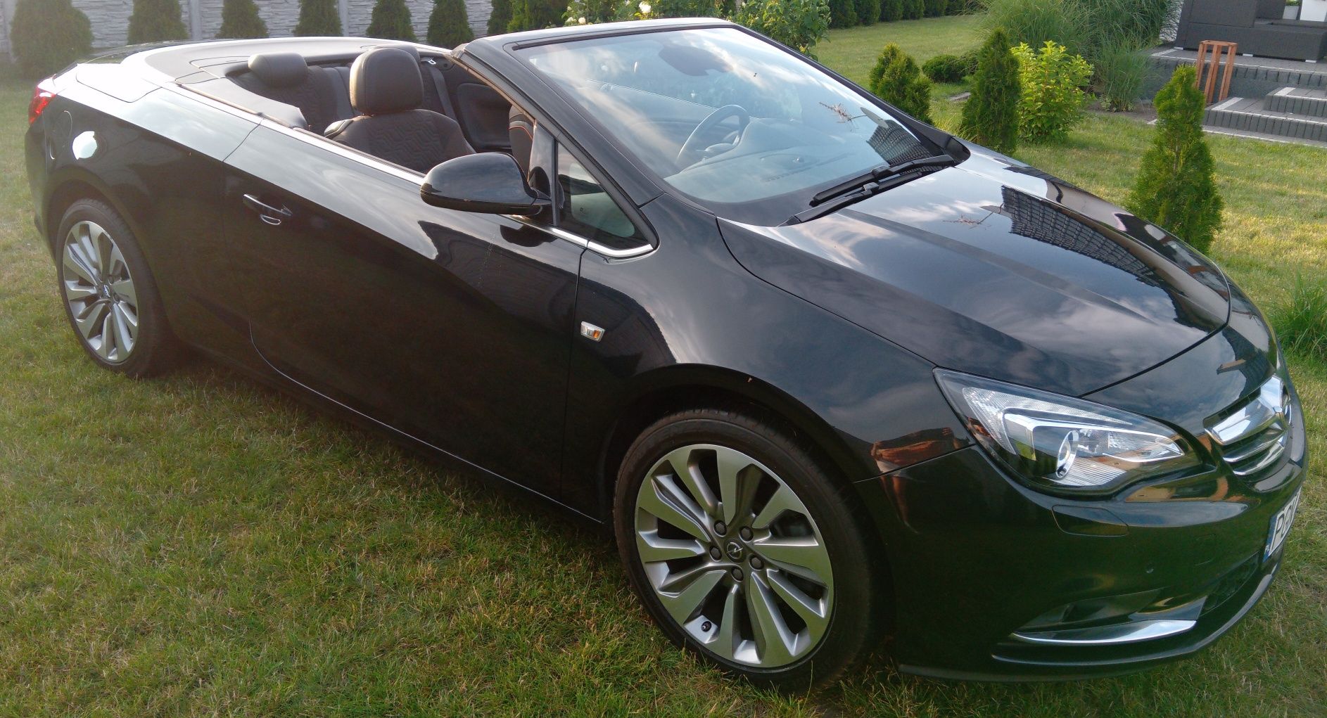 Sprzedam cabrioleta  opel  caskada 2015 r,140 koni  ,przebieg 36000