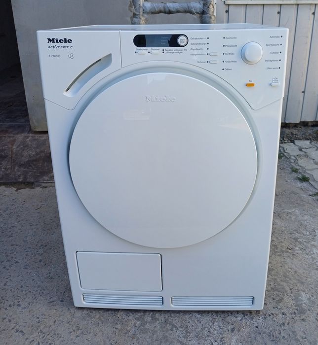 Сушильна машина для одягу Міле Miele T7760C б/в