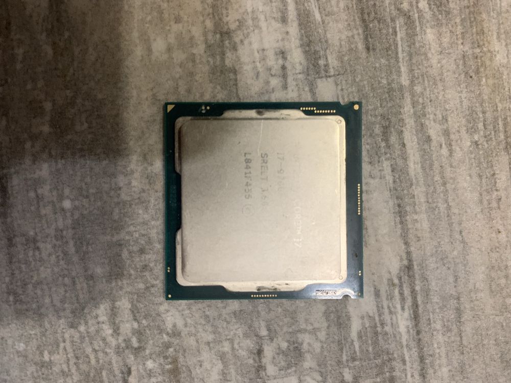 Процесор i7-9700k