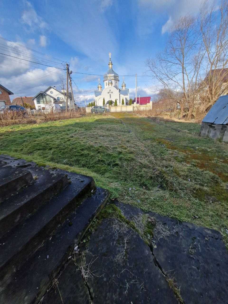 Продаж будинку в Богородчанах з господарським спорудами