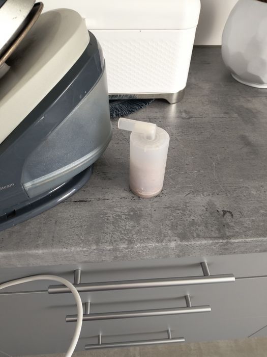 Żelazko ze stacją parową