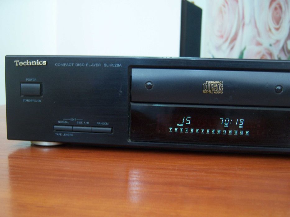 Cd-проигрыватель Technics SL-PJ28A (Made in Germany)