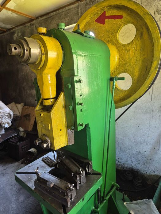 Prasa mimośrodowa  50 ton