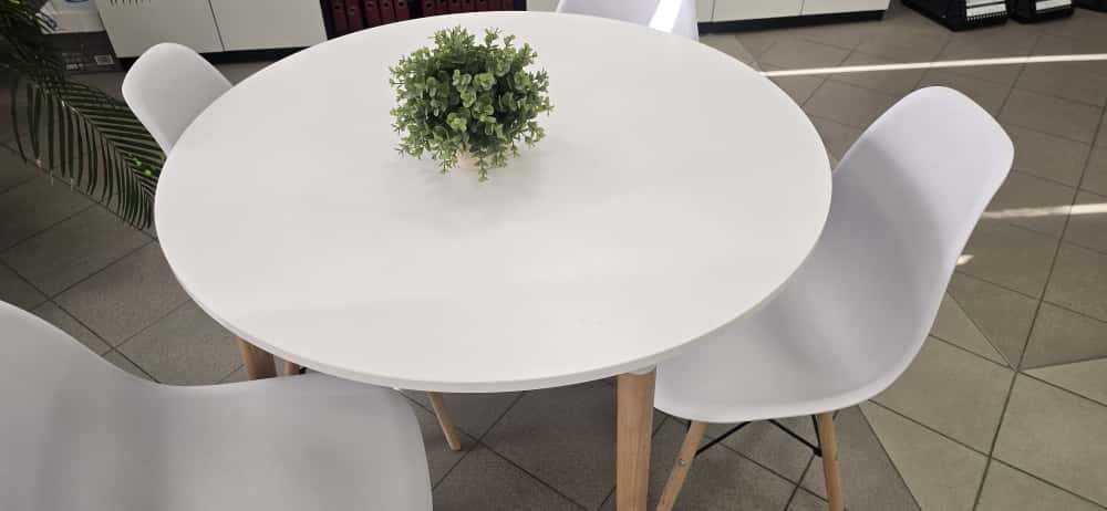 REZERWACJA Stolik okrągły 4 krzesła