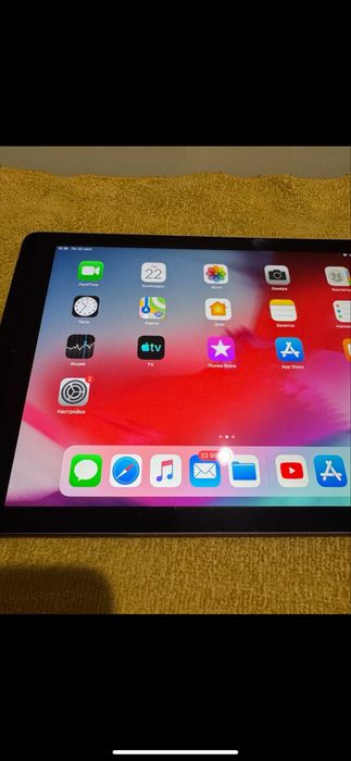 Ipad Air 32 Gb продам рабочий